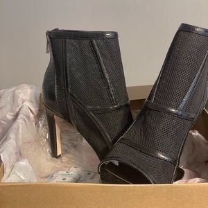 Jessica Simpson Black open toe mesh heels